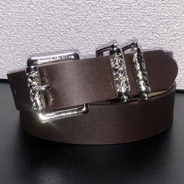 벨트 브라운 전체 길이 100cm 폭 3.4cm 조각 장식 Pu