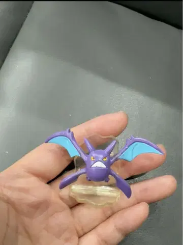 TOMY 몬코레 초기 크로뱃