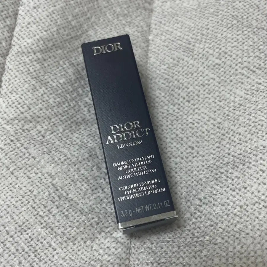 DIOR | 디올 Dior Addict Lip Glow Coral Pink 033 (New) #디올