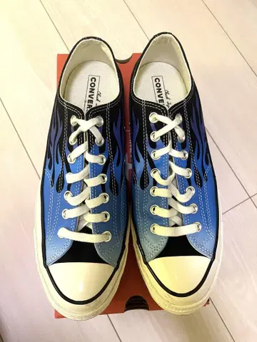 CONVERSE CT70. 프레임 파이어 패턴 컨디션 최상, 별 세 개