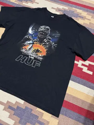 고질라 VS HUF 티셔츠
