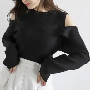 PAGEBOY 오픈 숄더 TOPS 페이지 보이 오픈 숄더