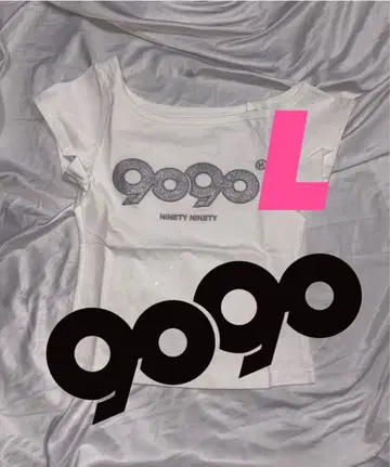 9090 girl OG 로고 오프 숄더 티셔츠