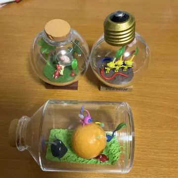 피크민 Pikmin Terrarium Collection