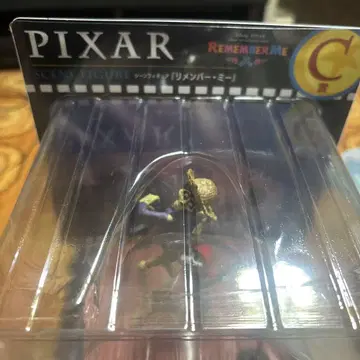PIXAR REMEMBER ME 장면 피규어