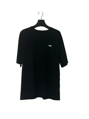 atmos 블랙 티셔츠