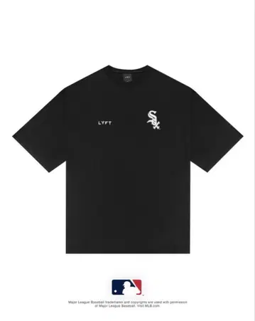 LYFT MLB SPECIAL T-SHIRT 시카고 화이트 양말