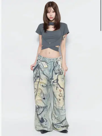 더레드스레드 S 프린트 스웨트1 토이
