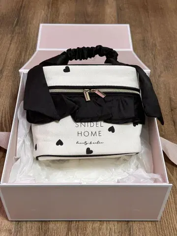 SNIDEL HOME 하트 무늬 파우치