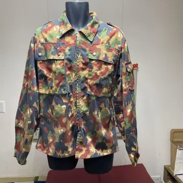 80s SWISS ARMY M-83 스위스 군 필드 자켓 48