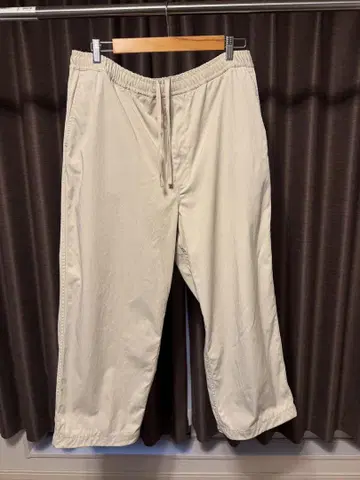 다이와 피어 39 TECH EASY TROUSERS TWILL ECRU