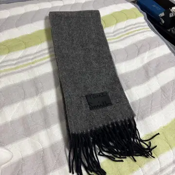 폴스미스 그레이 머플러 프린지