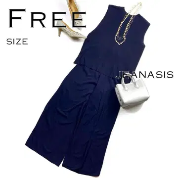 JEANASIS 지나시스 코튼 혼방 슬리브리스 니트 셋업 네이비