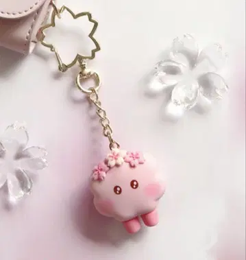 BTS FIGURE KEYRING CHERRYBLOSSOM SHOOKY