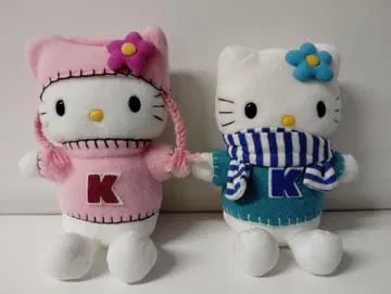 산리오 키티 플리스 스웨터 봉제 인형 2개 세트