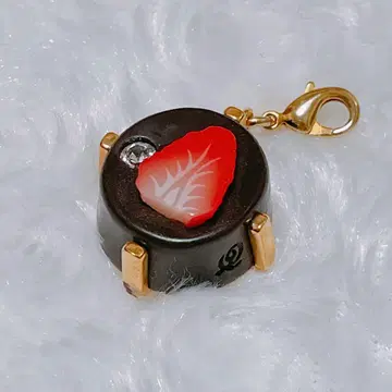 Q-pot. 초콜릿 딸기 참