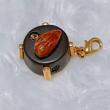 Q-pot. 초콜릿 아몬드 참