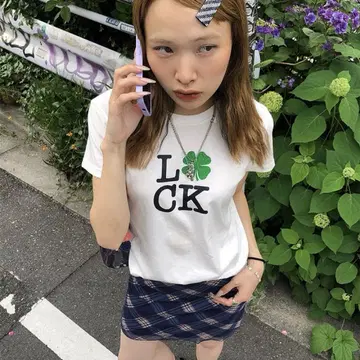 nugu 오리지널 럭키 클로버 티셔츠
