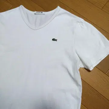 LACOSTE 라코스테 V넥 티셔츠 SIZE3