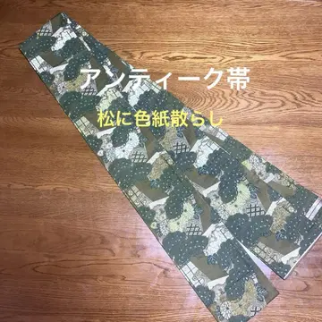 앤티크 오비, 소나무에 색지 흩뿌려, 길상 문양