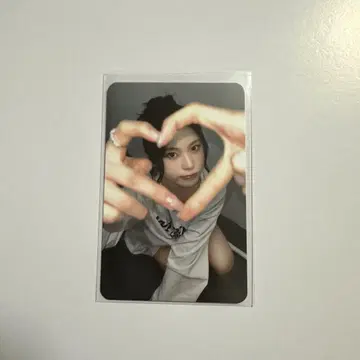 nmixx 규진 forward makestar 라키드로 손 하트
