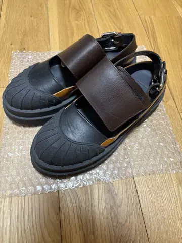 PLAN C 플랜시 22AW 크로스 슬링백 슈즈
