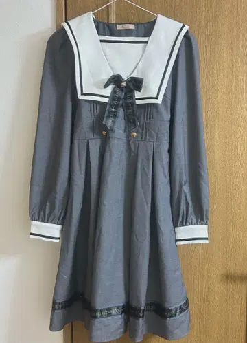 Amavel 스퀘어 세일러 원피스 그레이 AM-1638