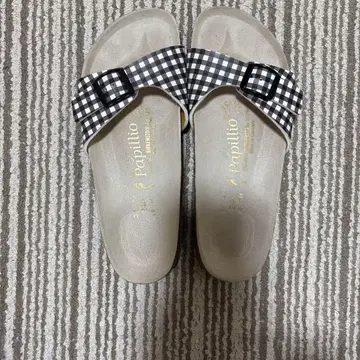 Papillio 체크 무늬 샌들