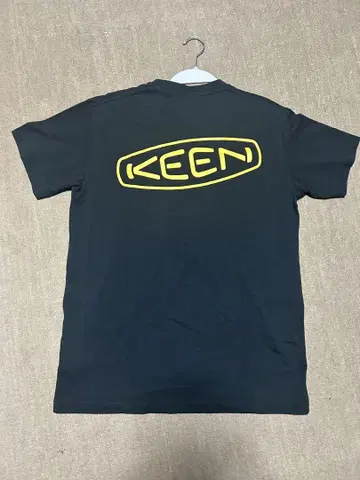 KEEN!! 티셔츠