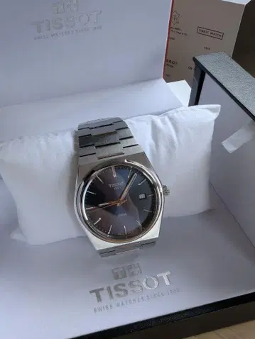 새상품급! 티쏘 PRX 40mm 쿼츠 T137410A 블루 다이얼