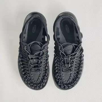 keen 샌들 블랙 24cm