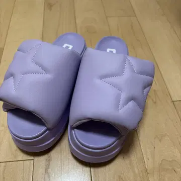 컨버스 여성용 통굽 샌들 보라색 츄이 25.0cm 미사용에 가까운