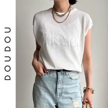 새상품 DOUDOU 바늘 제거 로고 니트 두두 로고 니트 화이트