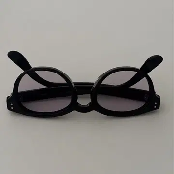 JINS 컬러 렌즈 검은색 테두리 안경
