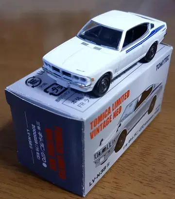 중고 미니카 TOMYTEC 갈란 GTO 2000GSR 화이트