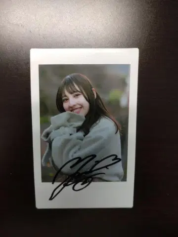 오키구치 유나 (마지칼 펀치 라인) 친필 사인 폴라로이드