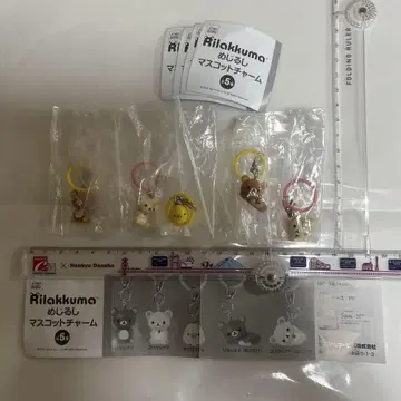 가챠 리라쿠마 메지루시 마스코트 참 5종 컴프 세트입니다.
