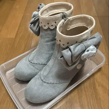 메이든즈 레이브 로즈 리본 숏부츠