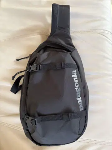 파타고니아 아톰 슬링 8L