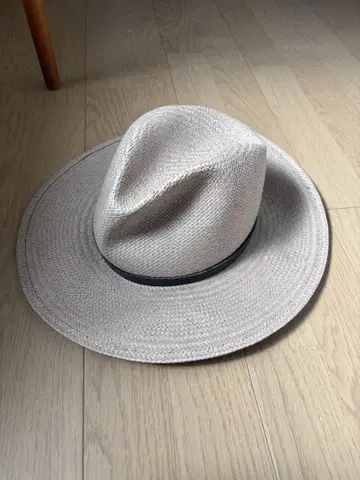 미국제 JANESSA LEONE LYLA HAT