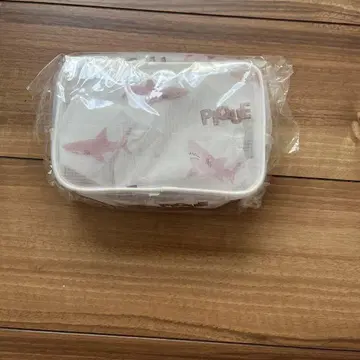 샤크 패턴 파우치