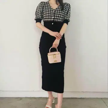 데이지 깅엄 체크 무늬 니트 원피스 반팔