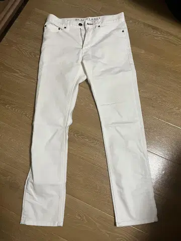 BLACK LABEL CRESTBRIDGE 화이트 데님 팬츠