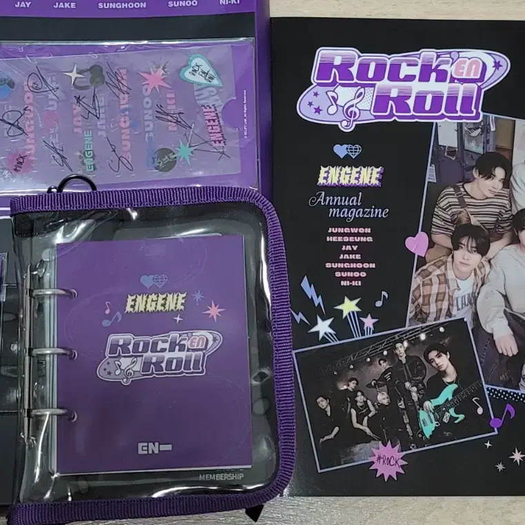 ENHYPEN | 엔하이픈 Enhypen ENGENE Membership Kit mini binder on