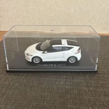 혼다 CR-Z (2011) 화이트 미니카 1/43