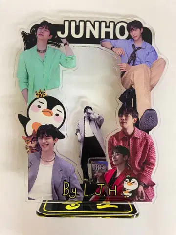 2PM 준호 트레이딩 카드 스탠드
