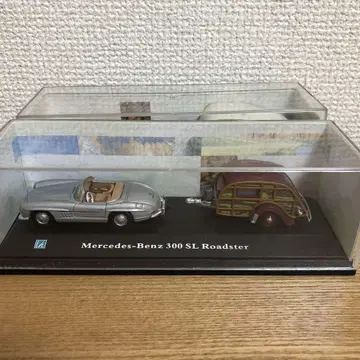 메르세데스 벤츠 300 SL 로드스터와 MGB 컨버터블 세트