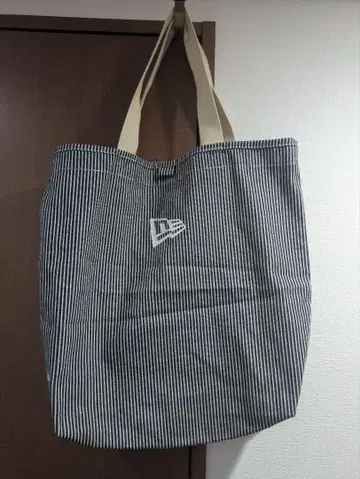 뉴에라 히코리 패턴 토트백