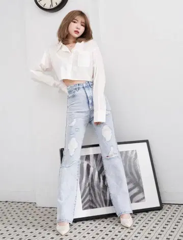 새상품급! 세미 플레어 스트레이트 데님 팬츠