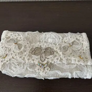 핸드메이드 아이보리 레이스 케이스